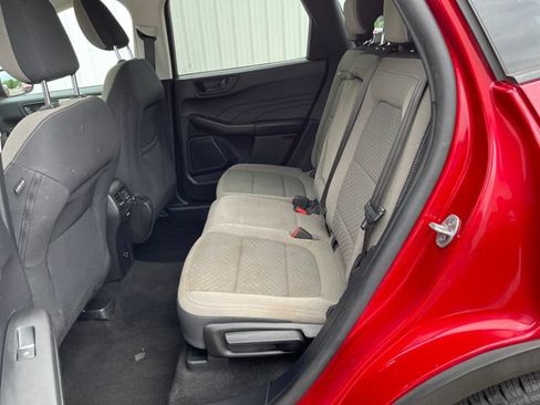 Used 2022 Ford Escape SE w/ Convenience Package FWD image 17