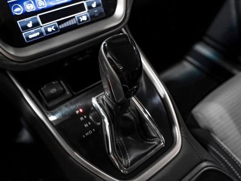 Used 2021 Subaru Outback Premium image 31