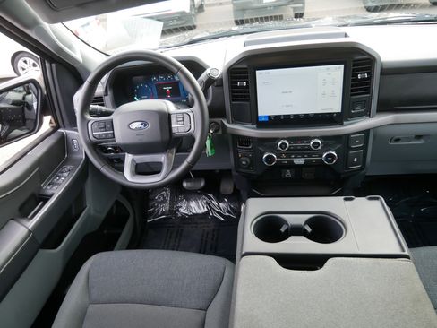 Used 2025 Ford F150 XLT w/ Equipment Group 301A Standard image 9