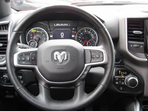 Used 2022 RAM 1500 Big Horn AWD/4WD image 21