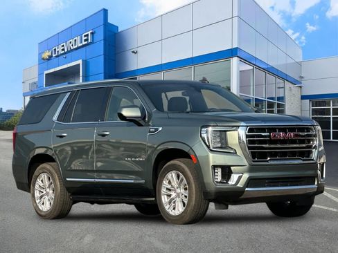 Used 2024 GMC Yukon SLT AWD/4WD image 9