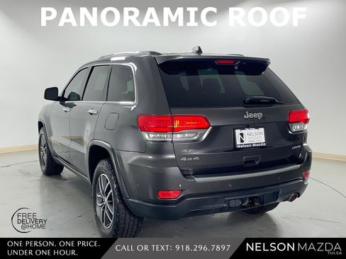Used 2017 Jeep Grand Cherokee Limited w/ Luxury Group II image 8