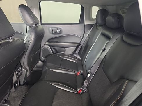 Used 2020 Jeep Compass Latitude AWD/4WD image 24