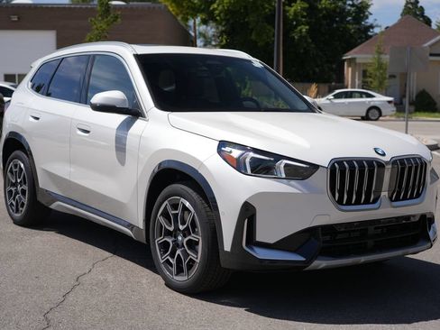 New 2026 BMW X1 xDrive28i w/ Convenience Package AWD/4WD image 7