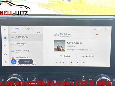 Used 2023 Toyota Highlander XLE FWD image 24