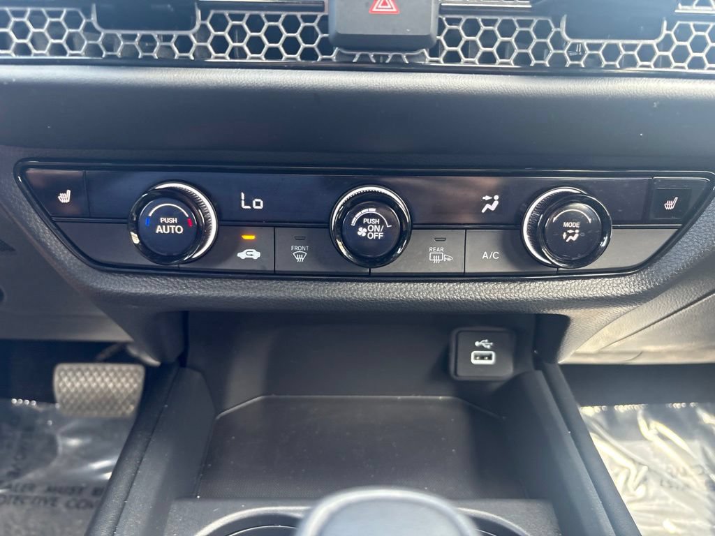 Certified 2025 Honda HR-V Sport image 20