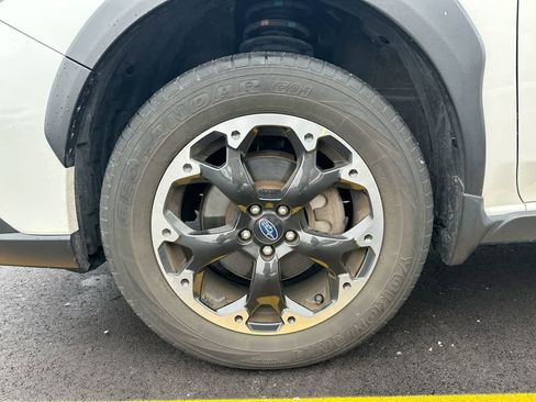 Certified 2023 Subaru Crosstrek 2.0i Premium image 19