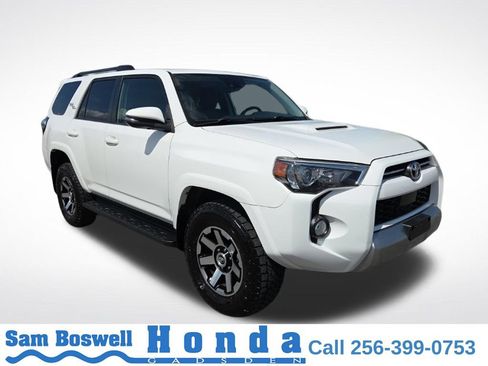 Used 2020 Toyota 4Runner TRD Off-Road Premium AWD/4WD image 1