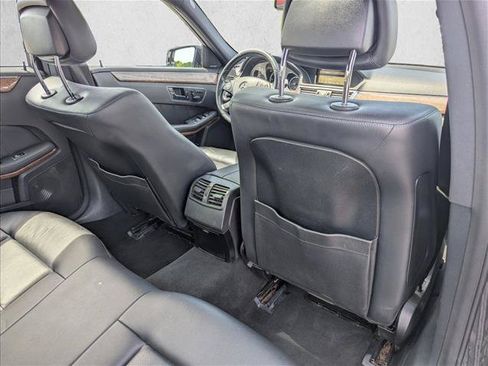 Used 2011 Mercedes-Benz E 350 BlueTEC Sedan image 30