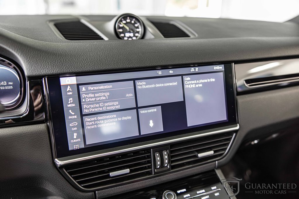 Used 2020 Porsche Cayenne E-Hybrid AWD/4WD image 30