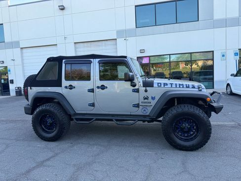 Used 2017 Jeep Wrangler Unlimited Sport w/ Quick Order Package 24S image 3