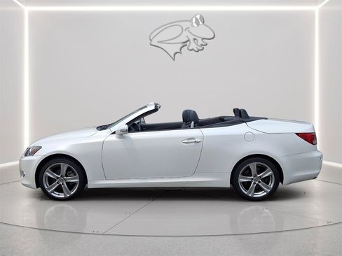 Used 2013 Lexus IS 250C RWD image 7