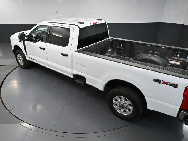 Used 2023 Ford F250 XLT AWD/4WD image 43