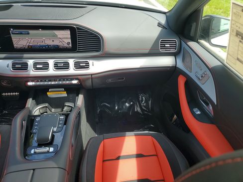 Certified 2025 Mercedes-Benz GLE 63 AMG S image 16