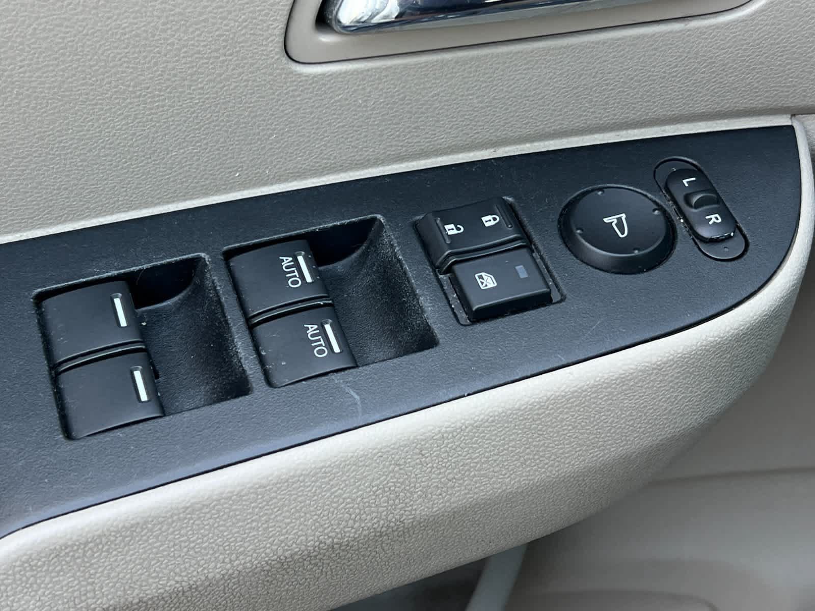 Used 2015 Honda Odyssey EX-L image 14