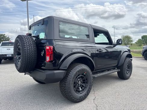 New 2026 Ford Bronco 2-Door image 14