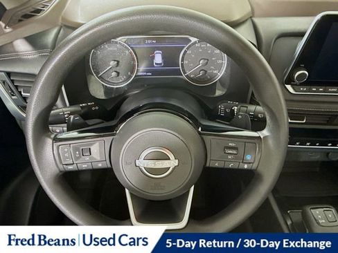 Used 2023 Nissan Rogue SV AWD/4WD image 13