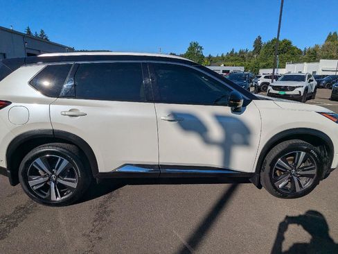 Used 2023 Nissan Rogue SL w/ SL Premium Package AWD/4WD image 7