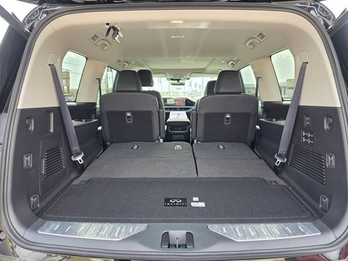 New 2026 INFINITI QX80 Luxe image 43
