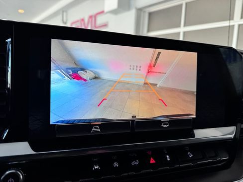 Certified 2023 GMC Sierra 1500 SLT w/ SLT Premium Package image 21