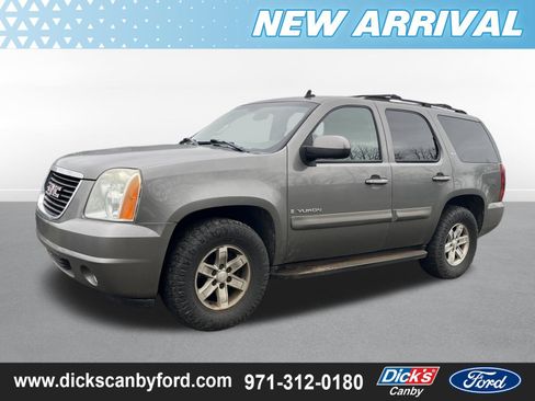 Used 2007 GMC Yukon SLT w/ SLT Preferred Equipment Group image 6