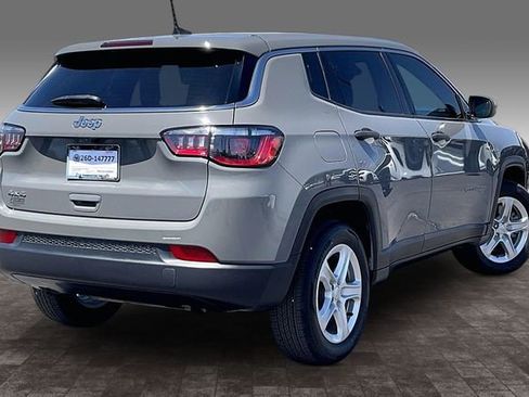 Certified 2023 Jeep Compass Sport AWD/4WD image 2