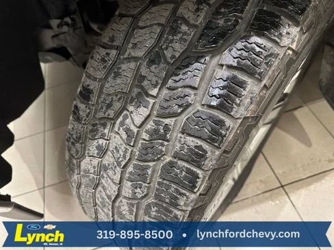 Used 2018 GMC Sierra 1500 SLT image 30