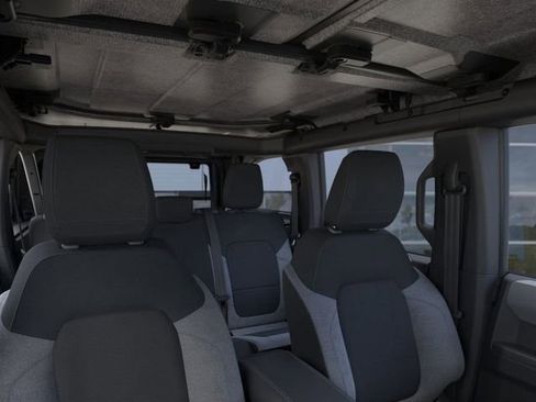 New 2025 Ford Bronco 4-Door AWD/4WD image 13