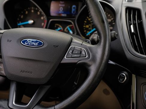 Used 2017 Ford Escape Titanium w/ Equipment Group 301A FWD image 22