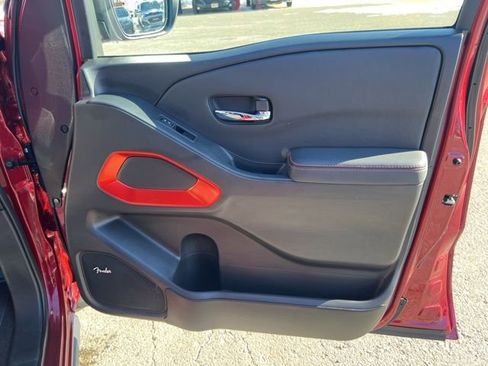 Used 2024 Nissan Frontier PRO-4X w/ Pro Premium Package image 13