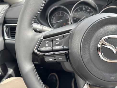 New 2025 MAZDA CX-5 AWD 2.5 S w/ Preferred Package image 32