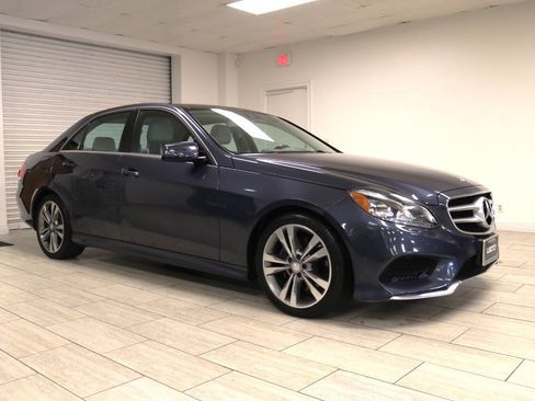 Used 2015 Mercedes-Benz E 350 Sedan image 5