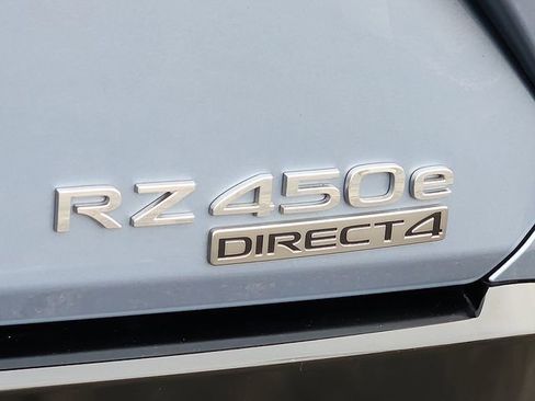 Used 2023 Lexus RZ 450e Premium image 34