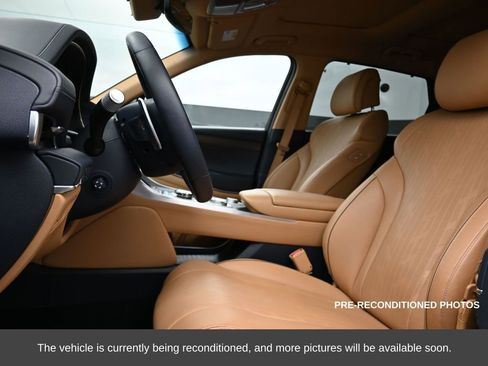 Used 2024 Genesis GV80 3.5T w/ Advanced Package image 17