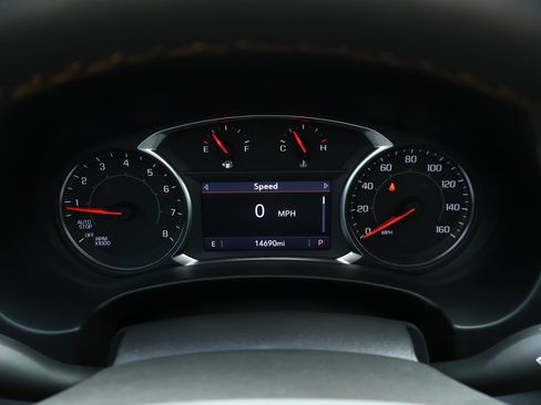 Used 2024 GMC Terrain AT4 w/ Tech Package AWD/4WD image 20