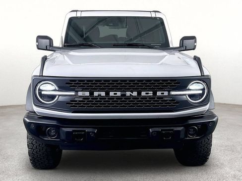 Used 2025 Ford Bronco Badlands AWD/4WD image 4