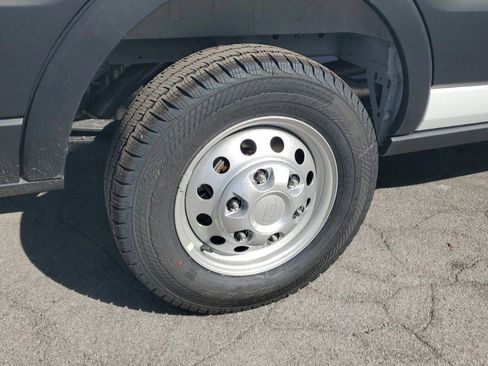 New 2026 Ford Transit 250 148 Medium Roof image 8