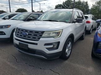Used 2016 Ford Explorer XLT AWD/4WD video 1