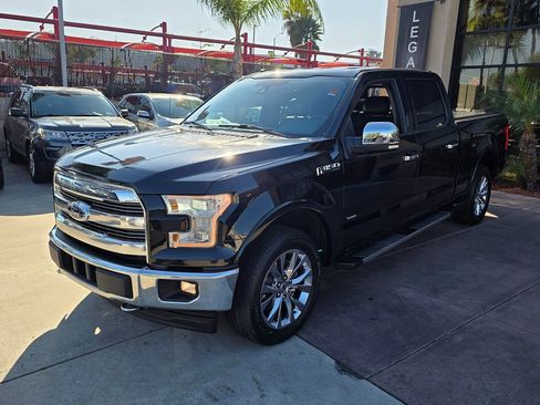 Used 2017 Ford F150 Lariat w/ Equipment Group 502A Luxury image 7