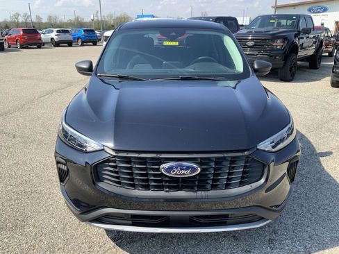 Used 2024 Ford Escape FWD image 3