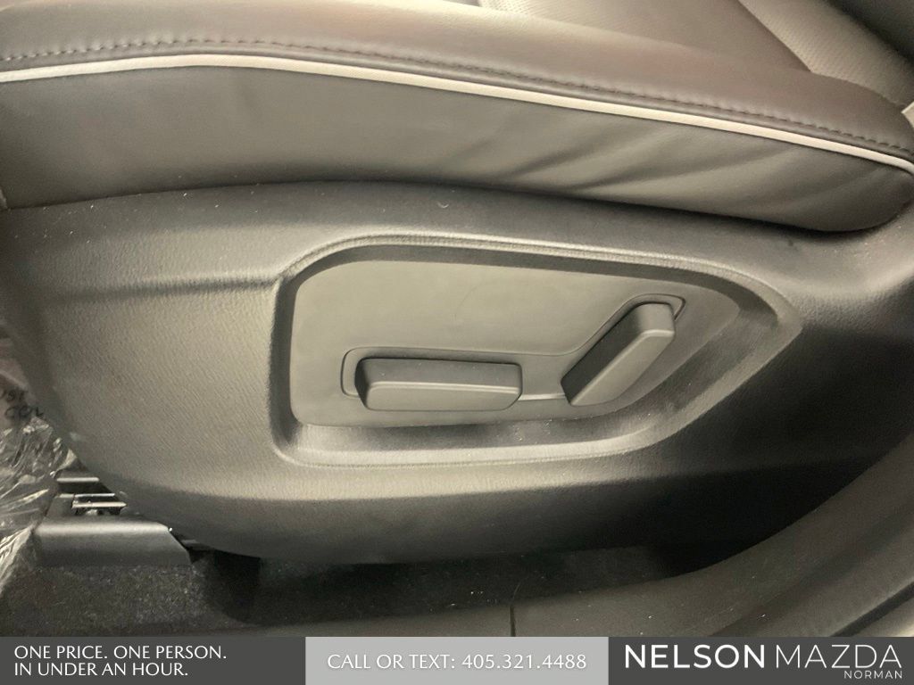 Used 2025 MAZDA CX-5 AWD 2.5 S w/ Select Package image 25
