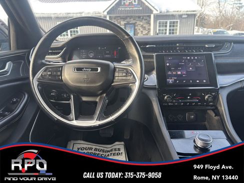 Used 2021 Jeep Grand Cherokee L Laredo AWD/4WD image 10