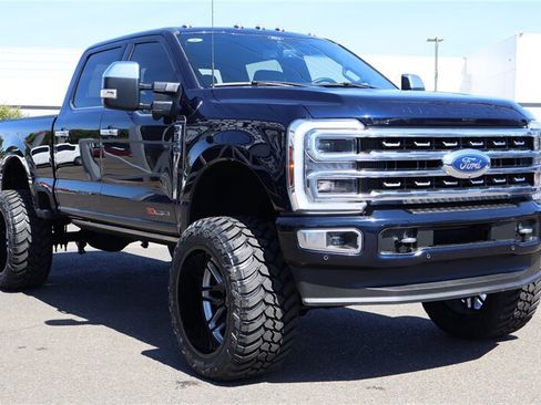 Used 2024 Ford F350 Platinum AWD/4WD image 7