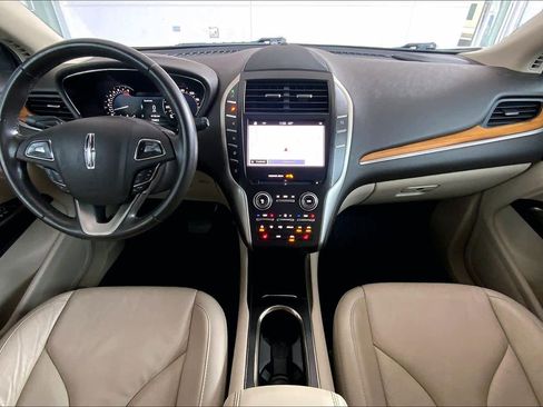 Used 2018 Lincoln MKC Select w/ Select Plus Package image 15
