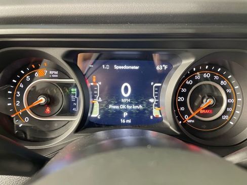 New 2025 Jeep Wrangler Unlimited Rubicon 392 image 4