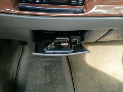 Used 2003 Buick Park Avenue FWD image 26