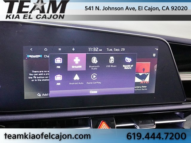 Certified 2025 Kia Niro EX FWD image 26