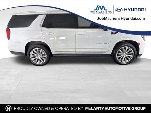 Used 2023 GMC Yukon Denali w/ Max Trailering Package AWD/4WD image 7