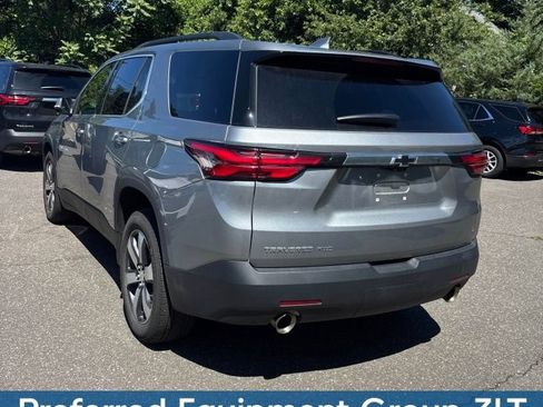 Used 2023 Chevrolet Traverse LT w/ LT Premium Package AWD/4WD image 3