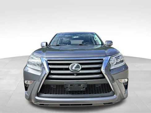 Used 2015 Lexus GX 460 Luxury image 3